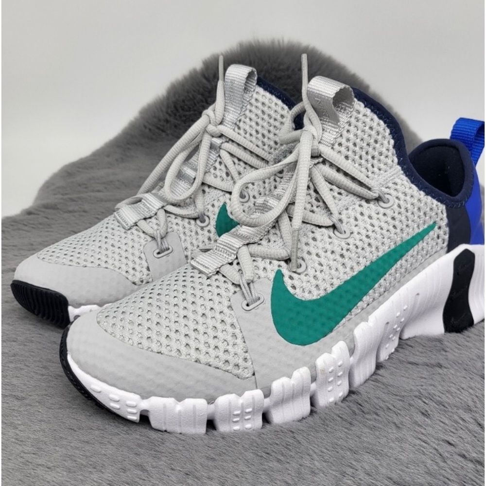 Like New Nike Free Metcon 3 Men's Training Shoes.